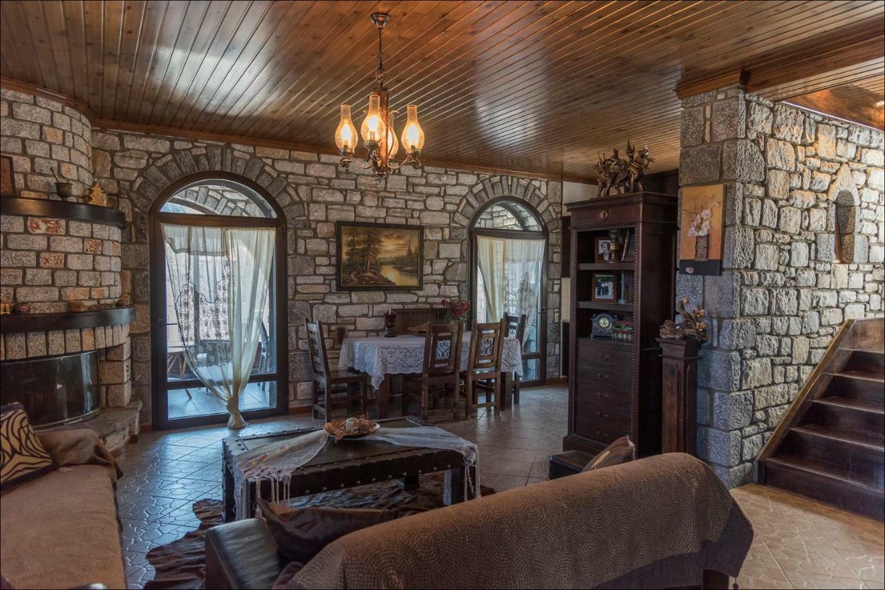 Villa Stone Mansion Anavryti, Αμα 20569 Mistrá Exterior foto